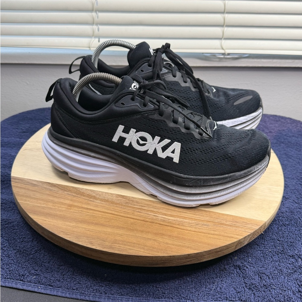 Hoka Bondi 8 (Women’s 10B)